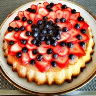 Crostata di Frutta con Cream Cheese